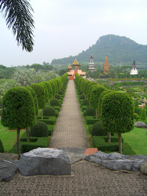 Парк Нонг Нуч (Nong Nooch Tropical Garden) 72910