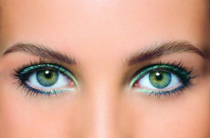 beautiful_woman_eyes_03 (700x460, 36Kb)