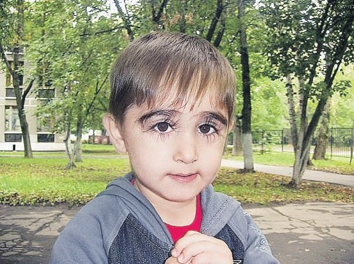 Самые длинные ресницы у детей Самые длинные ресницы у детей