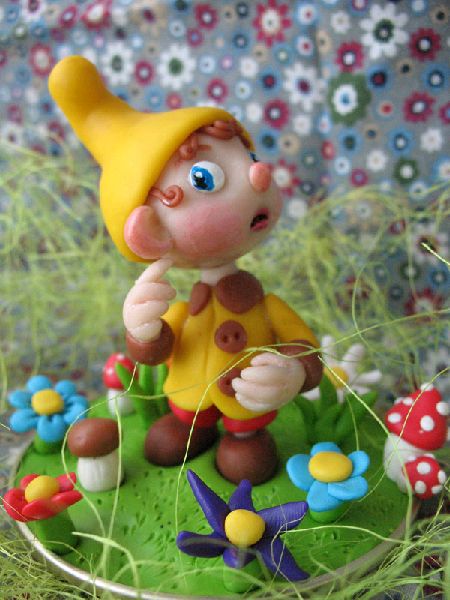 Гном из глины Гном из глины