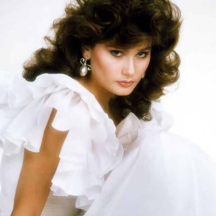 Карен Диана Болдуин, Канада. «Мисс Вселенная — 1982». 18 лет, рост 178 см. (700x700, 259Kb)