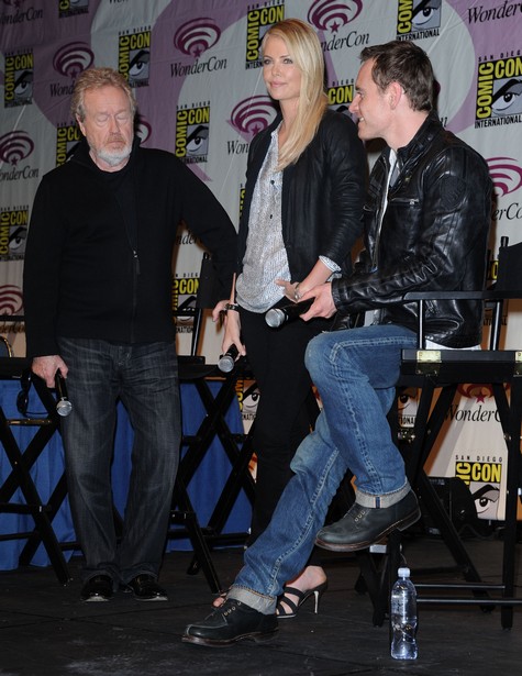 FFN_KMFF_WonderCon_Day2_031712_8884311 (475x615, 91Kb)