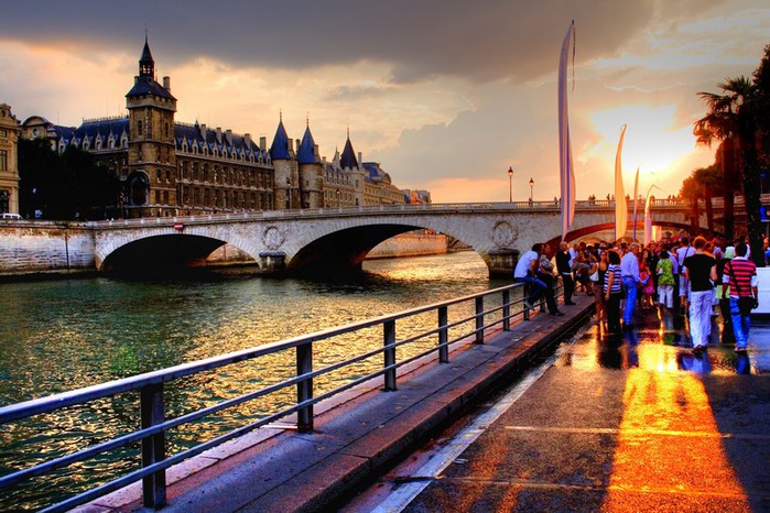 Лучшие фото Парижа в формате HDR 57 (700x466, 124Kb)