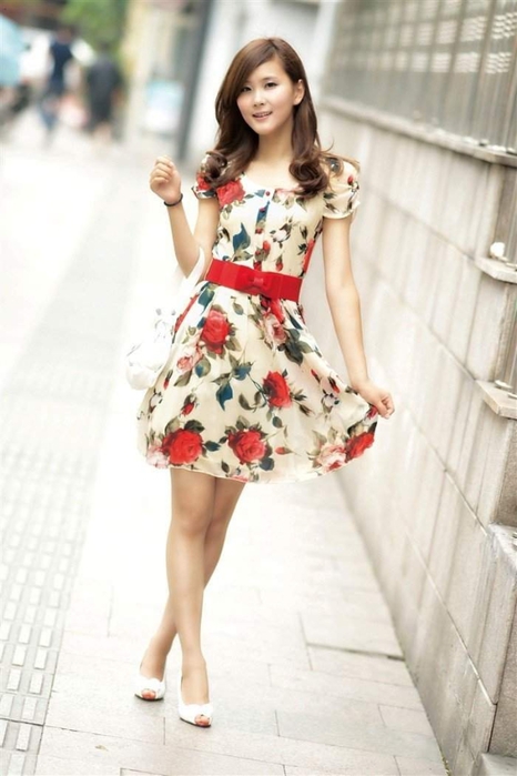 1Free_shipping_Hot_sell_2011_new_sweet_Chiffon_dress_Women_s_Clothes_ladies_summer_dress_cs.jpg (466x700, 183Kb)