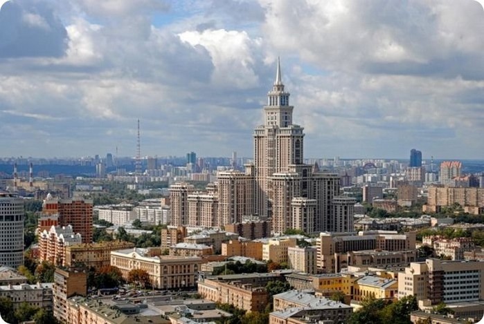 Лучший подарок - достопримечательности Москвы с высоты птичьего полета 3 (700x469, 92Kb)