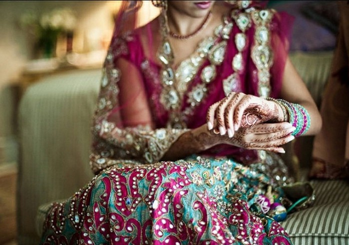Портретные фото невест из Индии 14 (700x491, 96Kb)