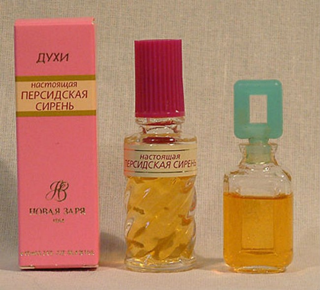 Фото парфюмерии времен СССР 26 (650x590, 78Kb)
