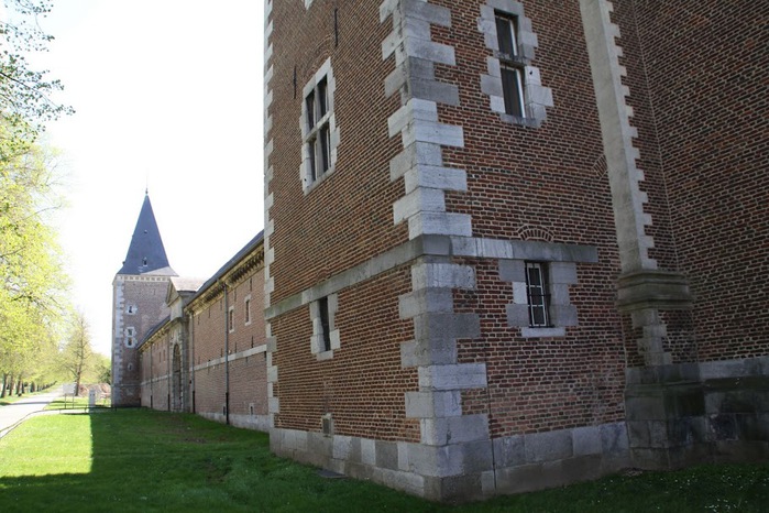 Замок Алден Биесен в Билзене - Das Schlo? in Alden Biesen 11885