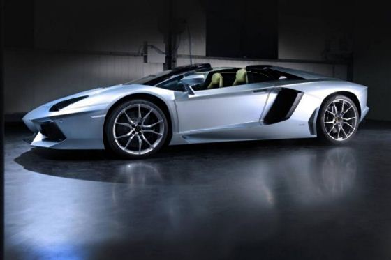 Lambo LP700-4
Cabrio 15 (560x373, 23Kb)