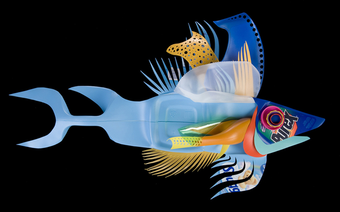 David Edgar пластиковые рыбы 10 (700x438, 152Kb)