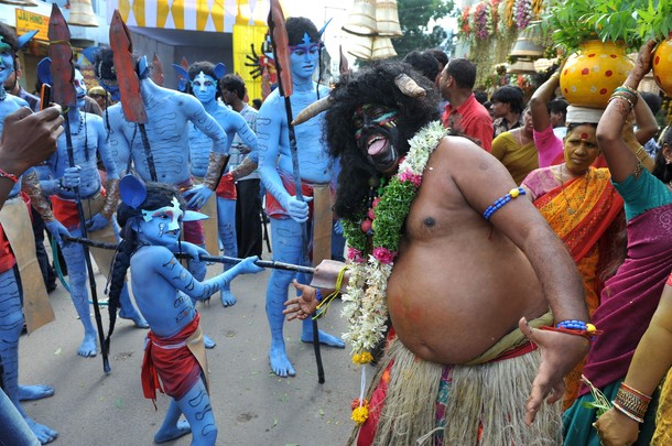 Боналу фестиваль (Bonalu festival) в Хайдарабаде , Индия, 16 июля 2012 года