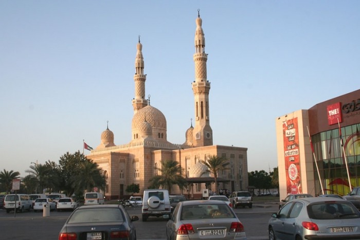 Мечеть Джумейра - жемчужина Дубай 5 (700x467, 58Kb)