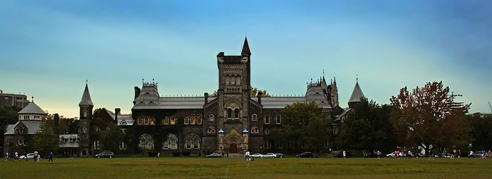 Фото-путешествие в Университет Торонто 8 (700x255, 41Kb)