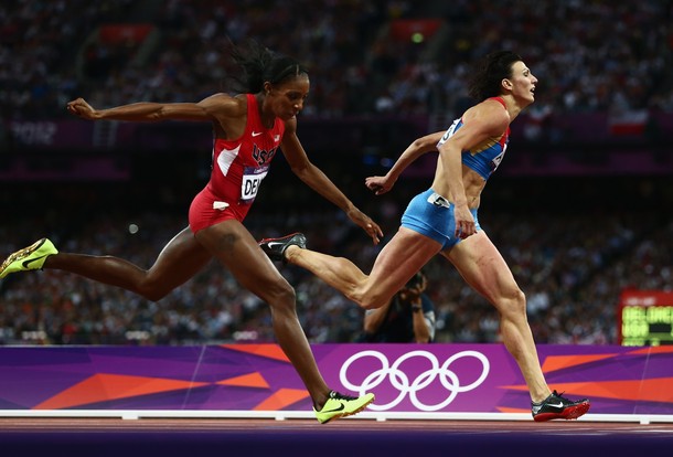 Российская легкоатлетка Наталья Антюх завоевала 'золото' в забеге на 400 м с барьерами, Лондон, 08 августа 2012 года