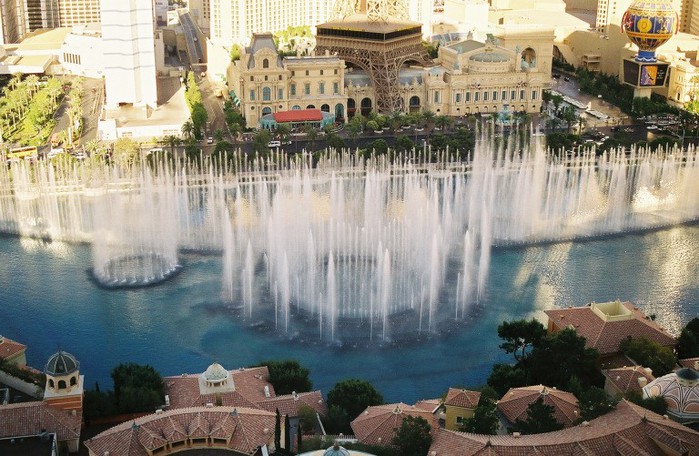 Fonte da Bellagio Las Vegas (700x456, 122KB)