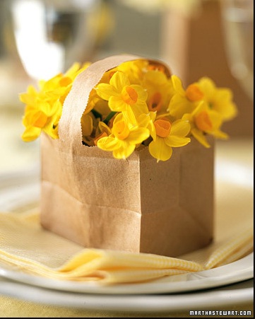 daffodils-paper-pag-centerpieces-2 (361x451, 46Kb)