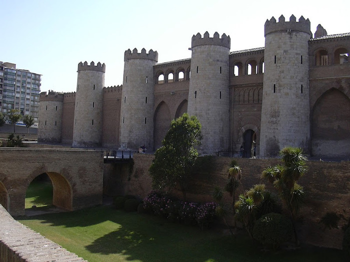 Замок Альхаферия (Castillo de Aljaferia) - жемчужинa испанского исламского наследия 67273