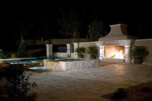pool-fireplace-patio (700x500, 161Kb)