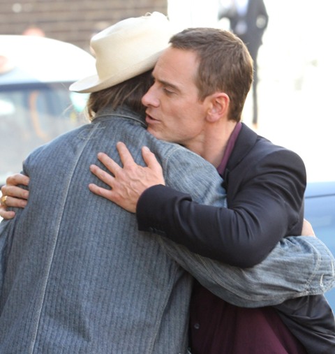 michael%20fassbender%2019sept12%2004 (480x507, 63Kb)