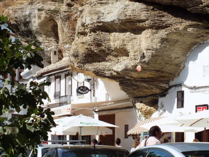 Setenil-de-las-Bodegas-9 (700x525, 142Kb)