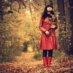  77850591_womenbeautyautumndeviantgirlleavesnature4315e18ca6319526388f085cdb82b644_h_large (150x150, 15Kb)
