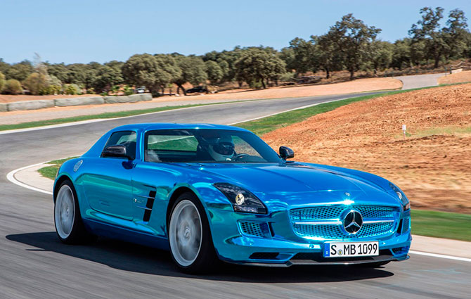 Mercedes-Benz электромобиль фото 5 (670x425, 85Kb)