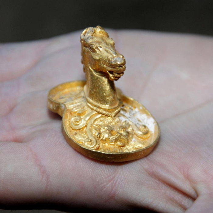 Золотые украшения, принадлежавшие предкам Александра Македонского