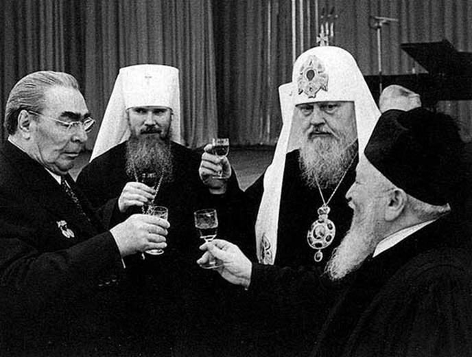 Какие алкогольные напитки употребляли правители России