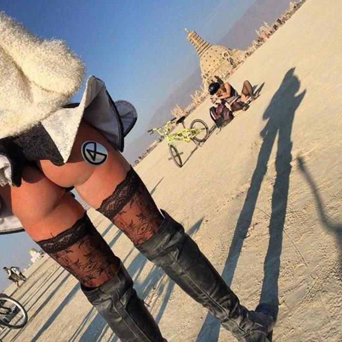 Молодежный фестиваль Burning Man в штате Невада