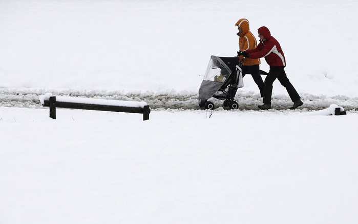 Сильный снегопад в Москве (Heavy snow in Moscow)