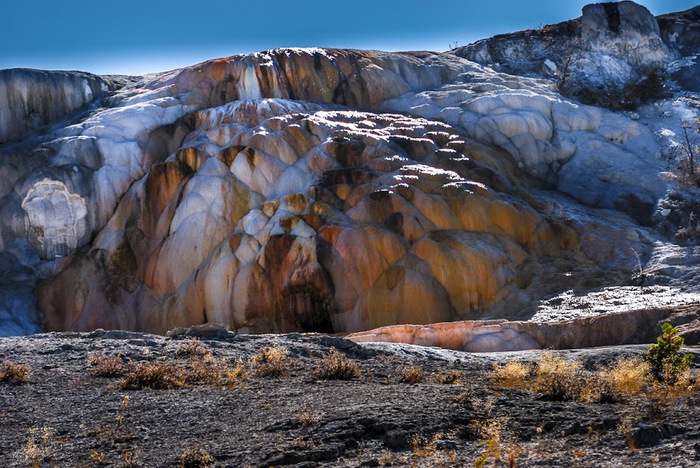 Mammoth Hot Springs 82739