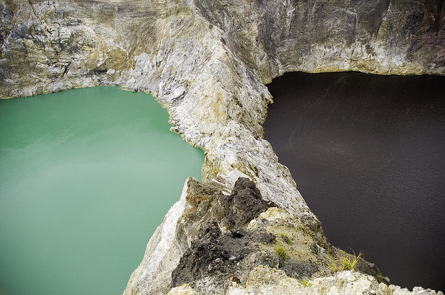 kelimutu_crater (640x424, 116Kb)