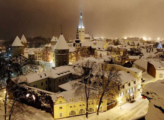tur_v_pribaltiku_tur_v_Tallinn_panorama_new_year_in_estonia (700x510, 177Kb)