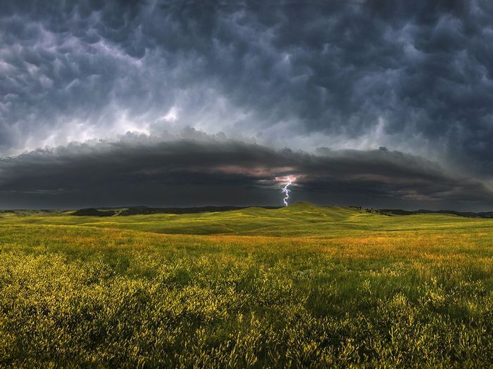 storm-clouds-south-dakota_23945_990x742 (700x525, 77Kb)