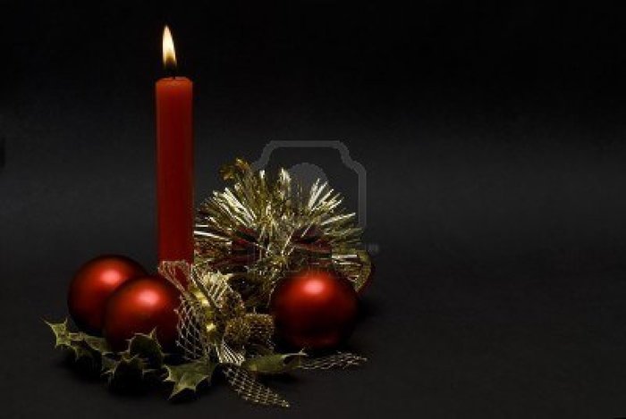 Праздничные натюрморты со свечой. 7580662-christmas-card-with-candles (700x469, 30Kb)