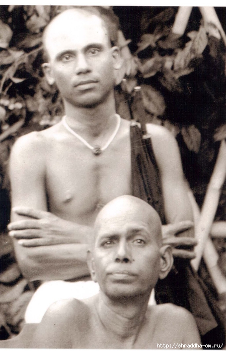 Annamalai Swami and Bhagavan (449x700, 223Kb)