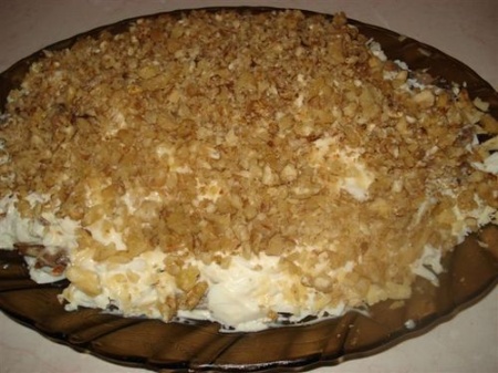1308047224_15-recept-salat-myasnoj-s-orexami-2 (450x337, 64Kb)