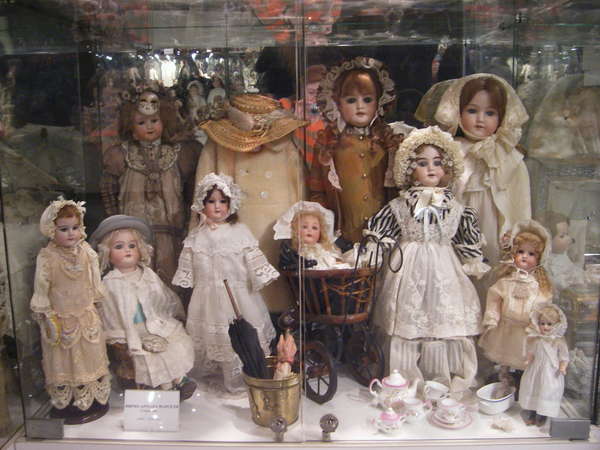 Музей уникальных кукол7 (600x450, 94Kb)