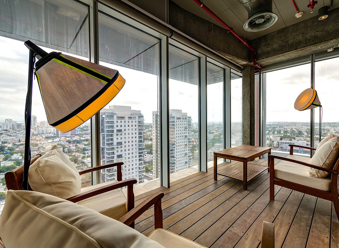 google_tel_aviv_office_hqroom_ru_2 (700x513, 208Kb)