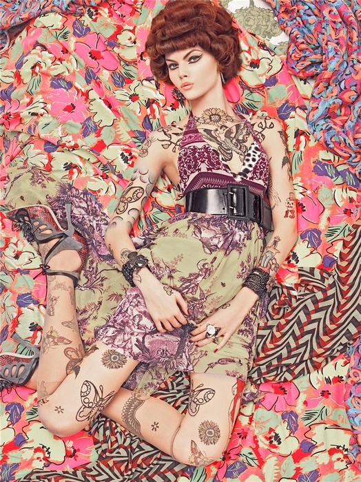 25960e9344f592e98072ef352700cf41_08_02_2009_0644021001234108510_steven_meisel (524x700, 260Kb)