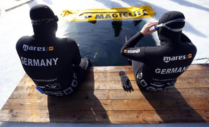 Чемпионат по подводному хоккею на австрийском озере Вайсензее