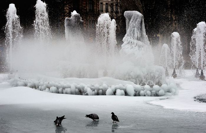 Замерзшие фонтаны