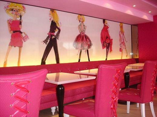 Ресторан, посвященный кукле Барби, на Тайване. Фотографии