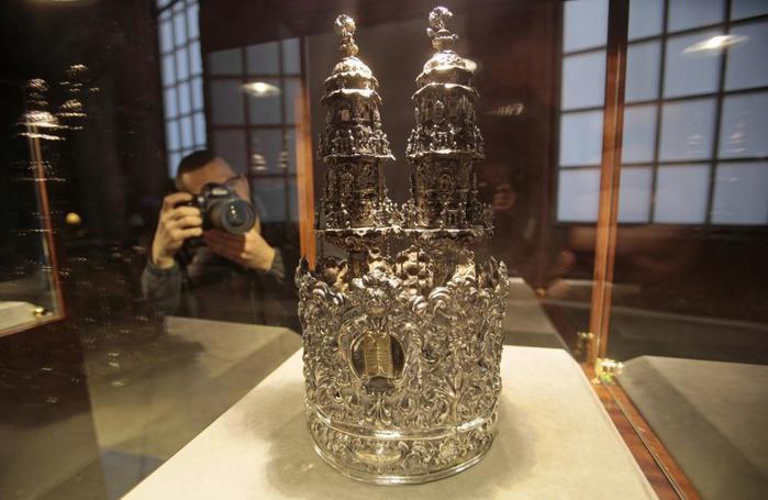 Аукционный дом Sotheby’s привез в Москву коллекцию иудаики