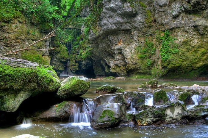 Водопад La Tine de Conflens, Швейцария 42227