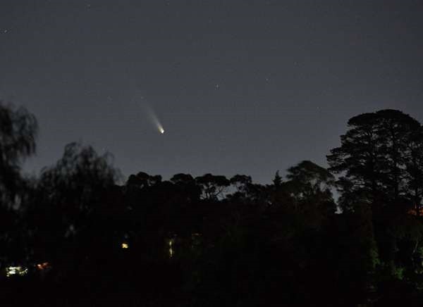 Яркую комету Панстаррс можно увидеть на небе