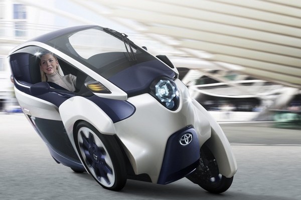 городской электромобиль Toyota i-Road 2 (600x399, 52Kb)