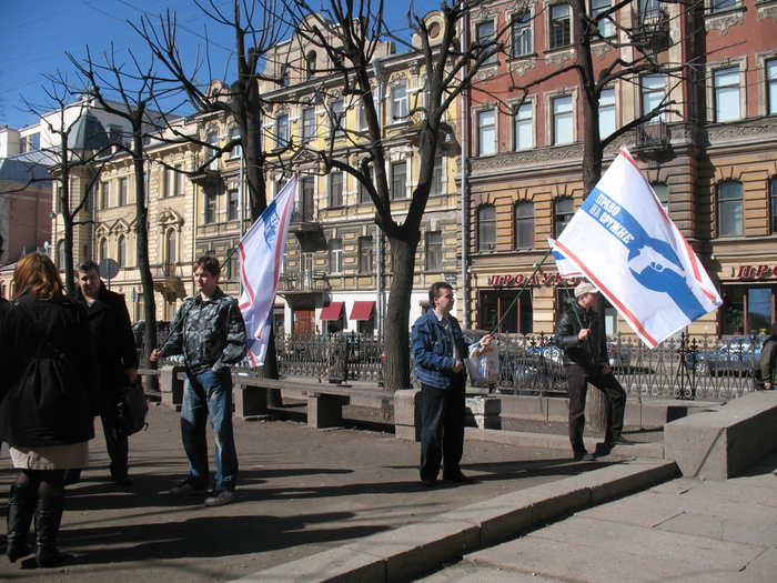 http://img0.liveinternet.ru/images/attach/c/8/100/45/100045218_20_aprelya_1013_003.JPG