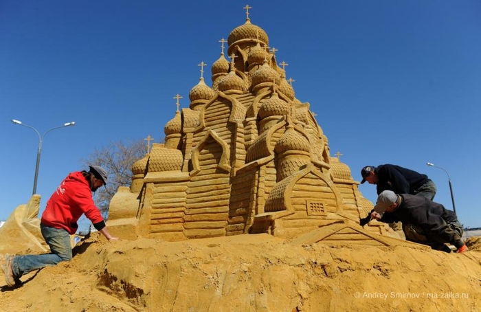 В Москве проходит фестиваль песочных скульптур