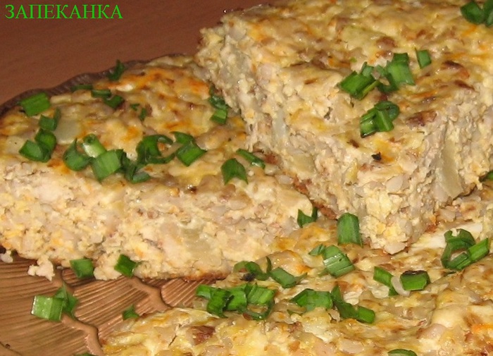 Запеканка из фарша с рисом и картошкой Запеканка из фарша с рисом и картошкой